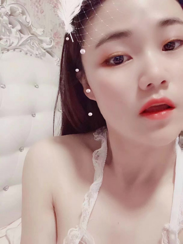 二七区 比较可爱的一个妹子